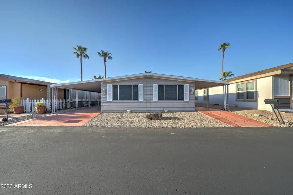 3 Bed 2 Bath Established Mid-Century Residence in Phoenix, AZ