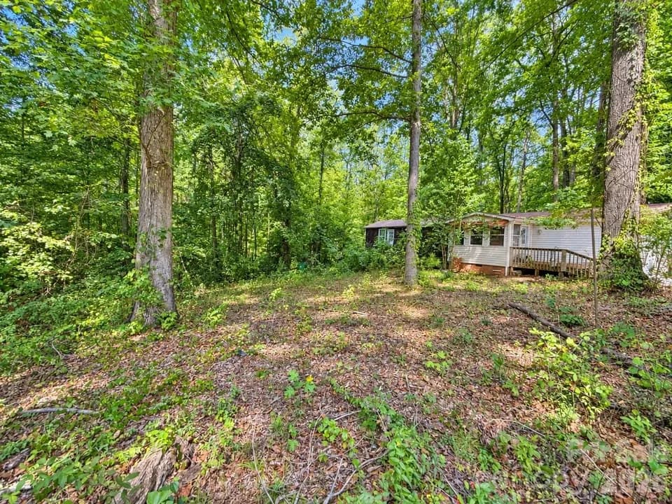 3 Bed 2 Bath Traditional Suburban Family Home in Charlotte, NC