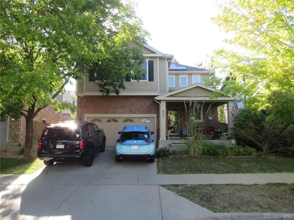 4 Bed 2 Bath Established Contemporary Home in Denver, CO