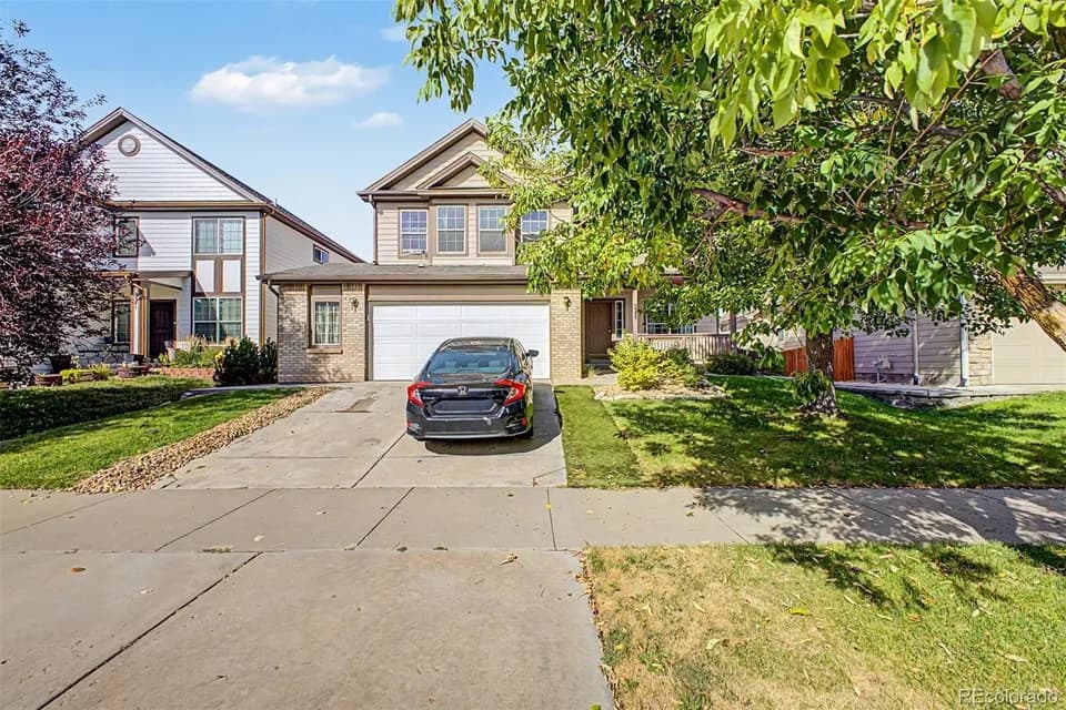 6 Bed 3 Bath Established Contemporary Home in Denver, CO